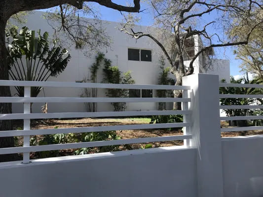 Horizontal Aluminum Fence