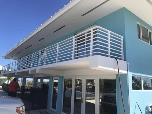 Horizontal Aluminum Fence