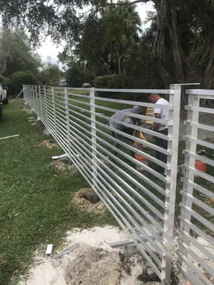 Horizontal Aluminum Fence