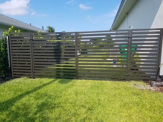 Horizontal Aluminum Fence