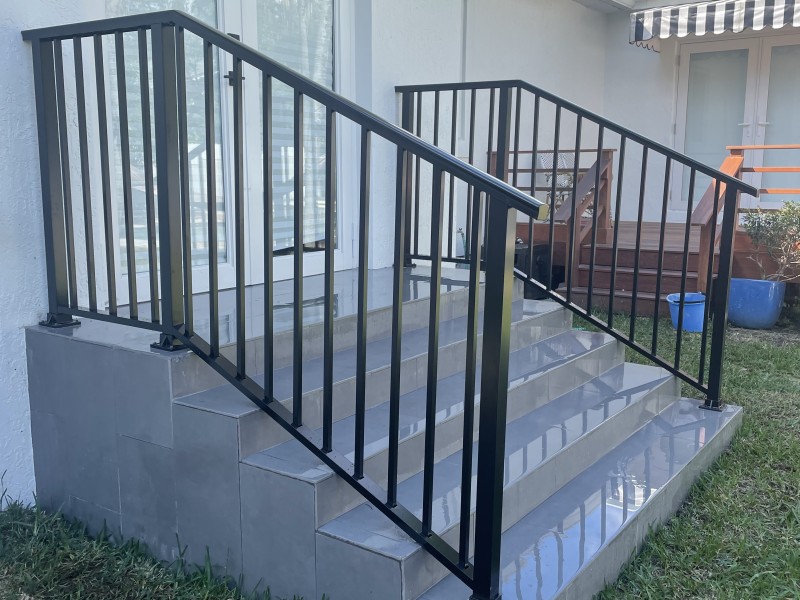 Railings & Banisters